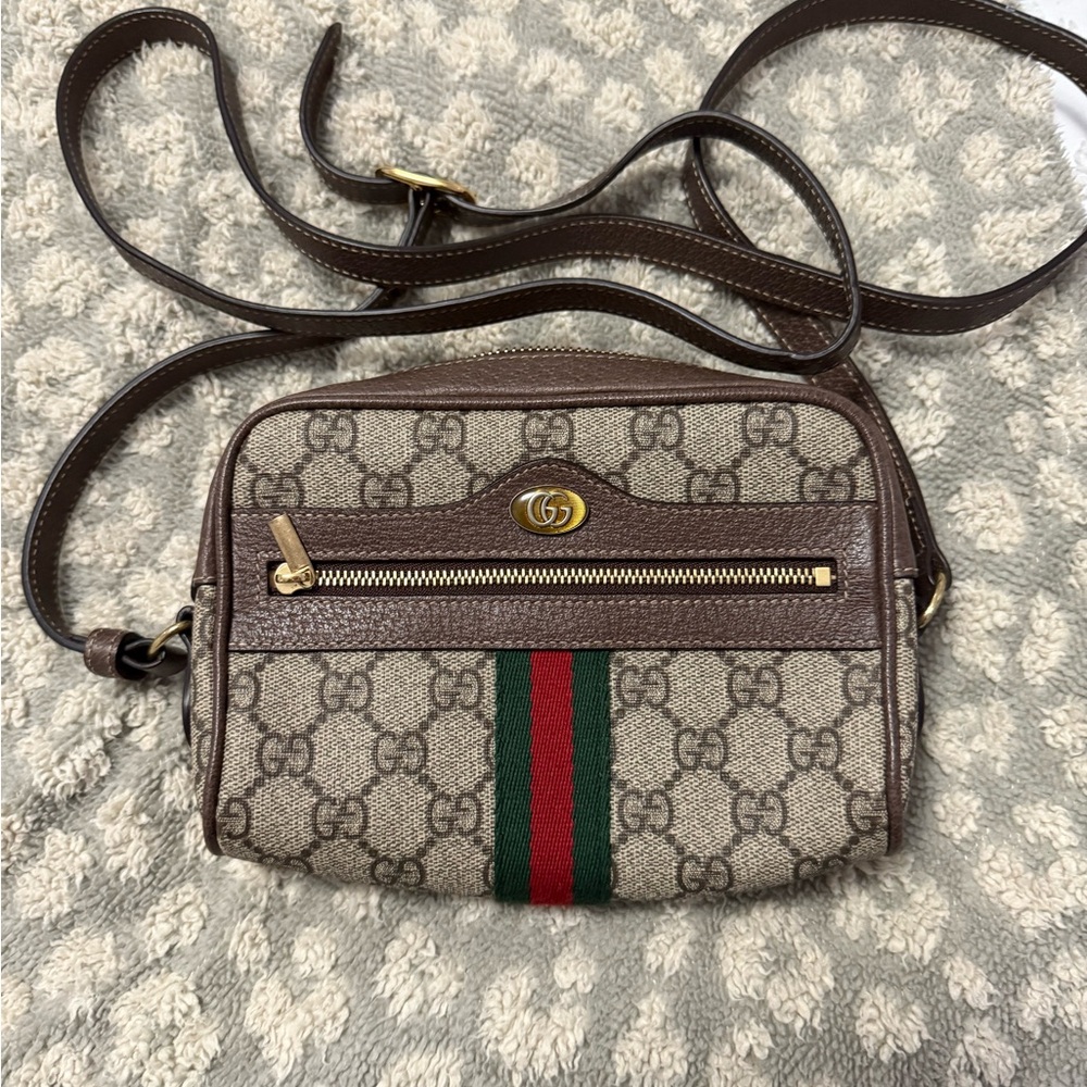 Gucci Beige and Brown GG Supreme Crossbody Bag